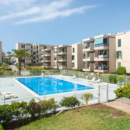 Location - Walk To The Beach, Shops & Dining * Playa de las Americas (Tenerife)