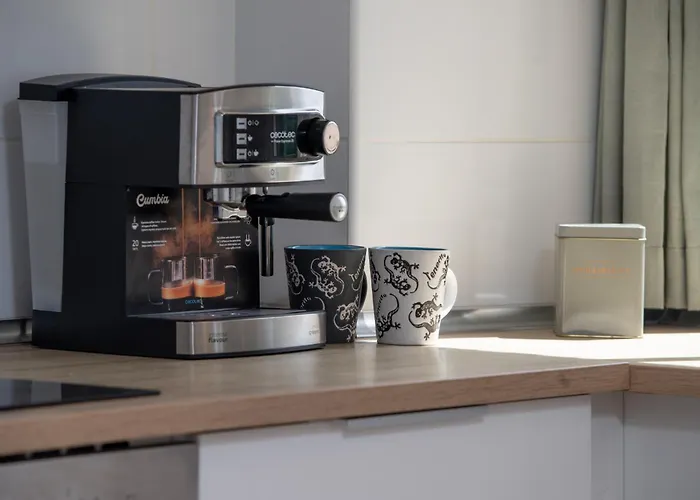 Location - Walk To The Beach, Shops & Dining * Playa de las Américas