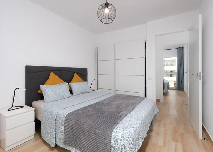 Location - Walk To The Beach, Shops & Dining Appartement *