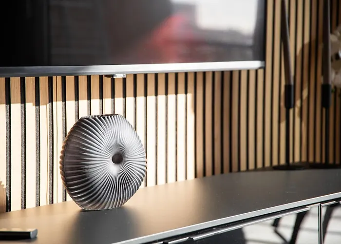 Location - Walk To The Beach, Shops & Dining * Playa de las Américas